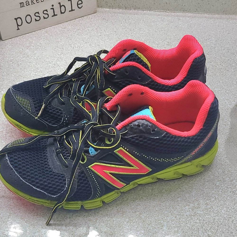 New Balance 750 V2 Running Shoes Women Size 7